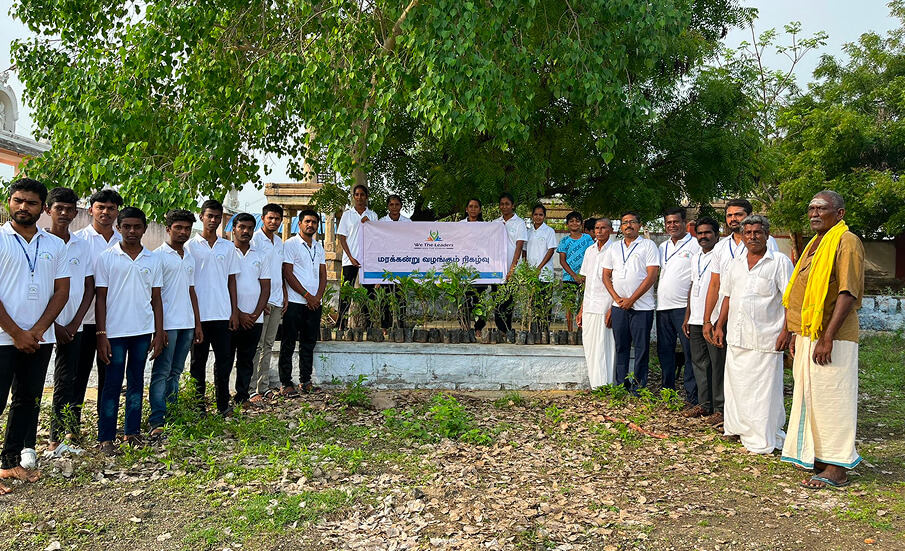 Volunteers at a We The Leaders community tree-planting drive